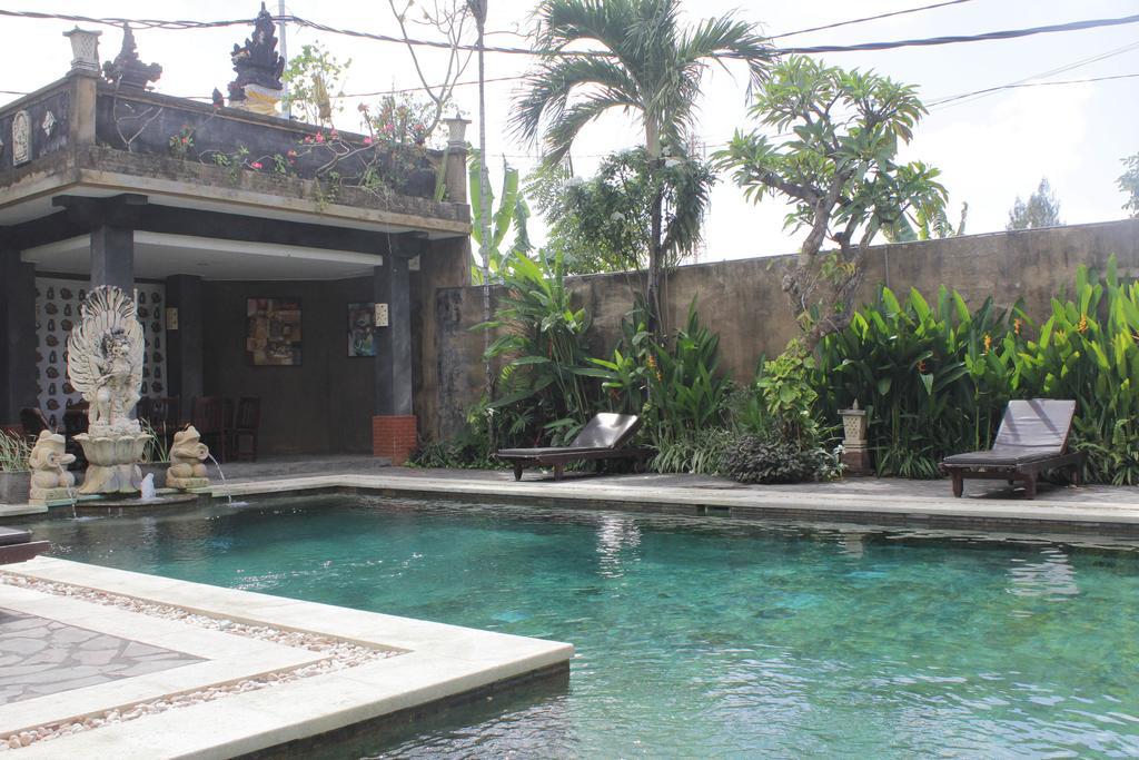 Mangga Bali Inn Legian Exterior foto